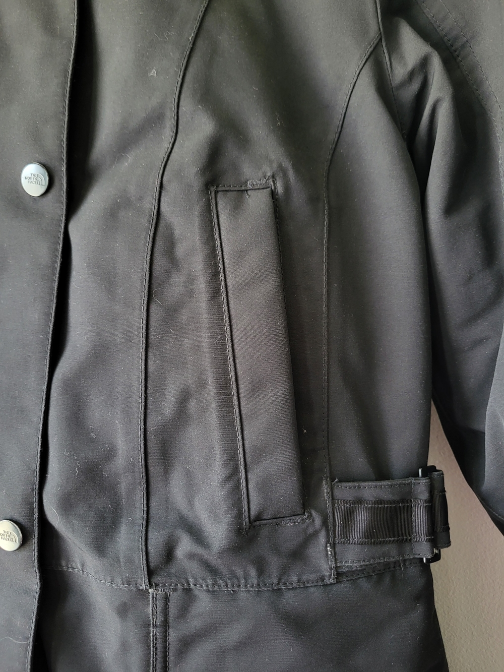 The North Face Tremaya Black Hooded Mid Length Goose Down Cluster Parka - Picture 5 of 12
